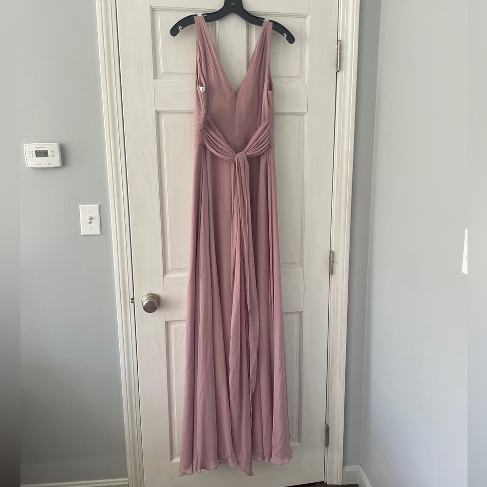 Elegant Pink Evening Gown